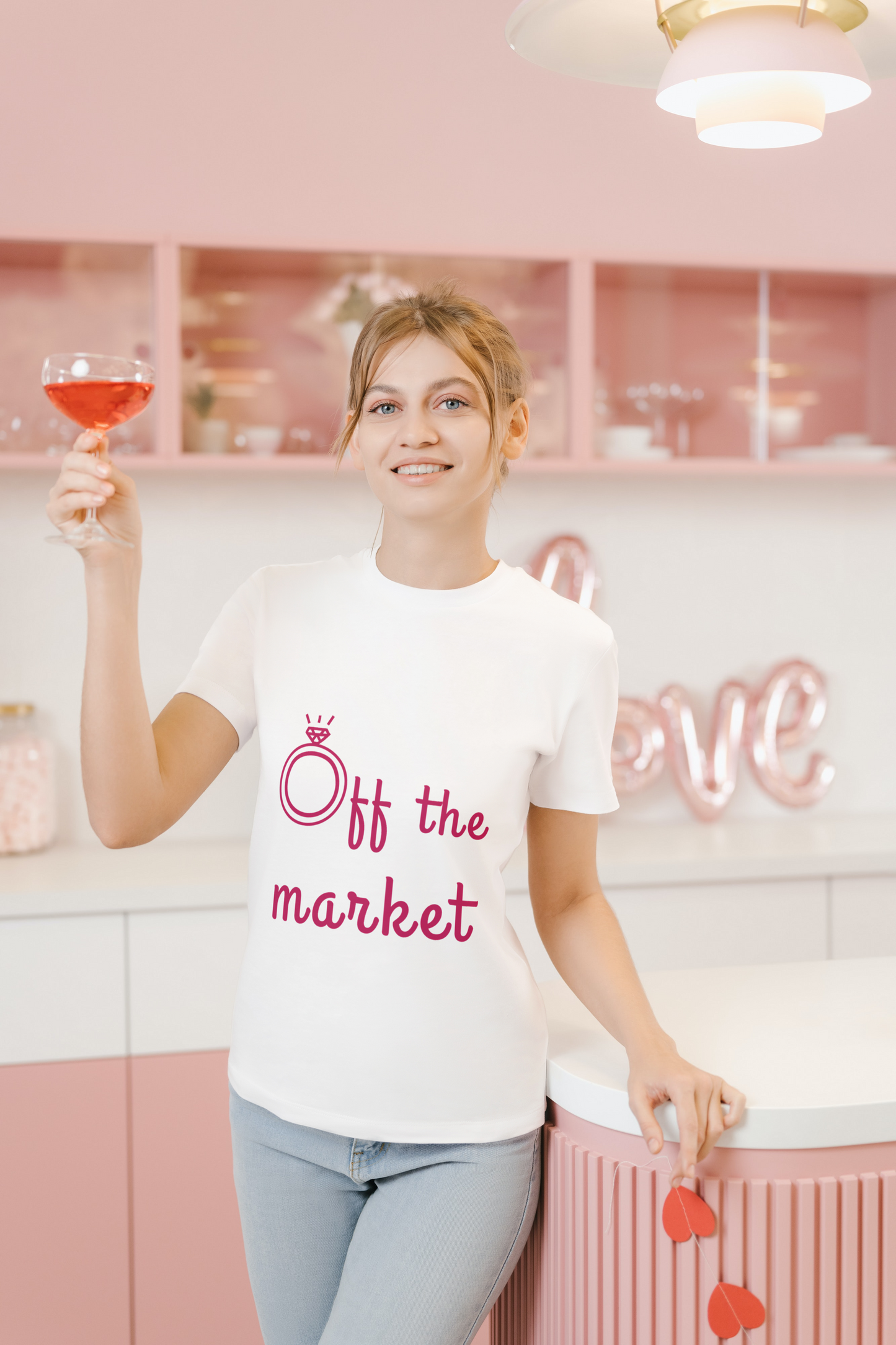 "Off the market" - Unisex organic cotton t-shirt